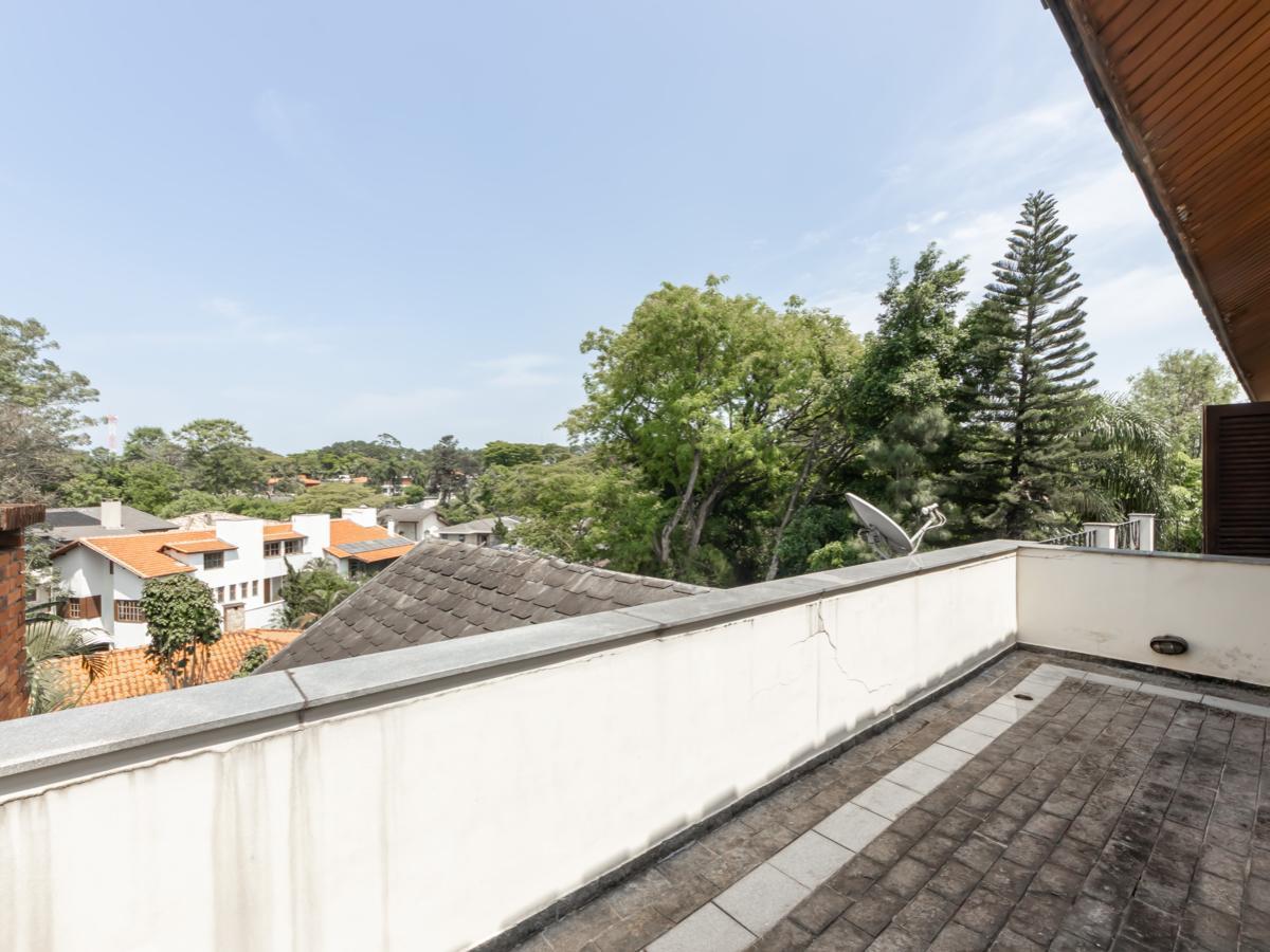 Funcional casa tipo para venda em Alto Da Boa Vista com 4 quartos, sendo 4 suítes, 788m²