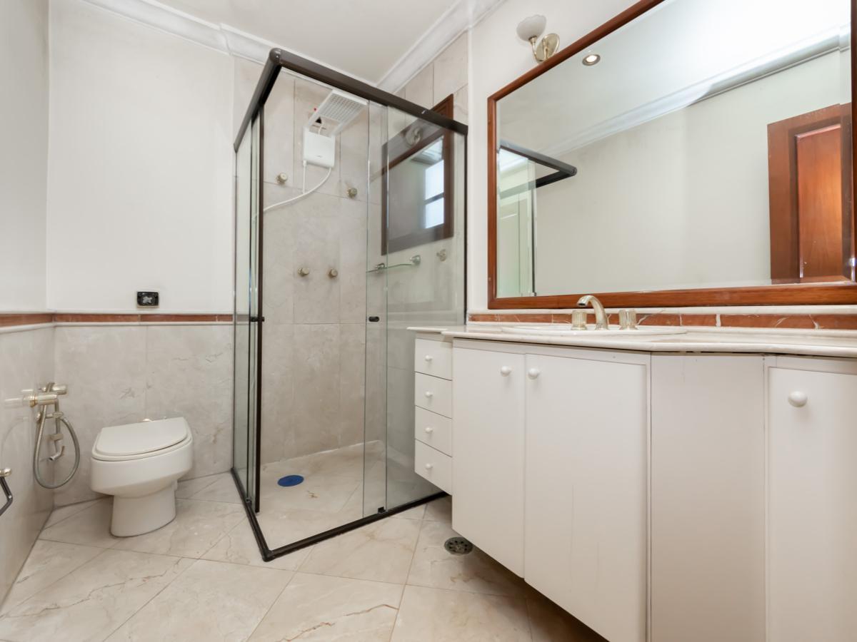 Funcional casa tipo para venda em Alto Da Boa Vista com 4 quartos, sendo 4 suítes, 788m²