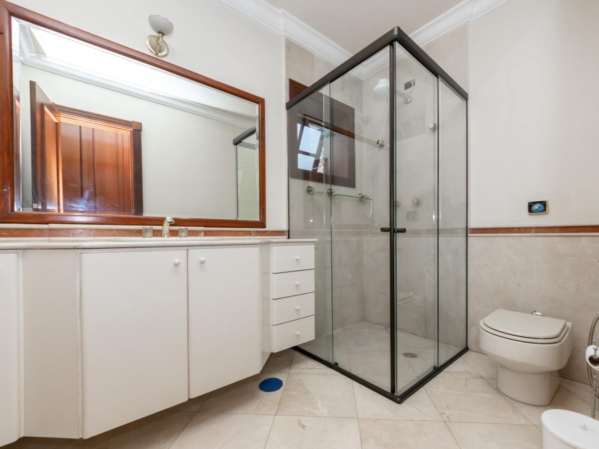 Funcional casa tipo para venda em Alto Da Boa Vista com 4 quartos, sendo 4 suítes, 788m²