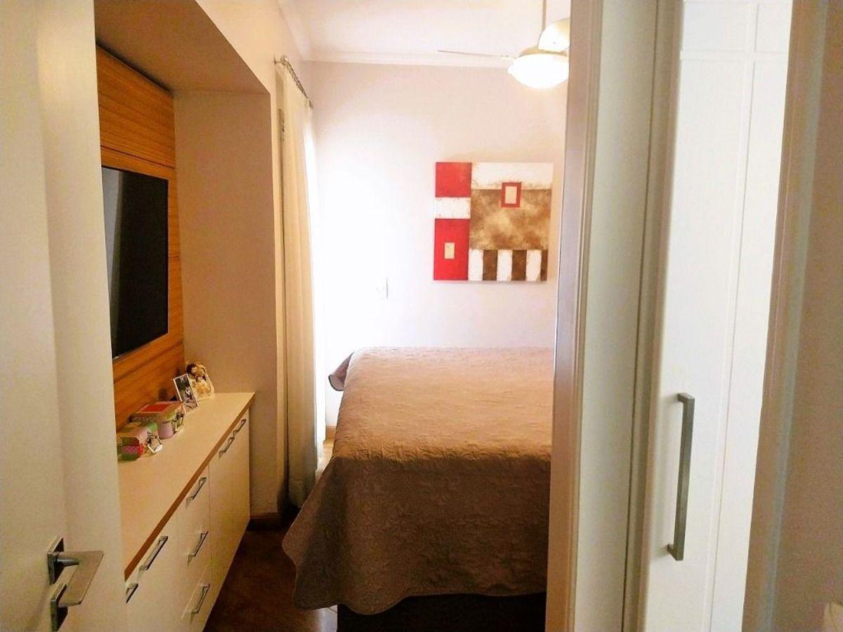 Apartamento reformado, 75m², 02 vagas, suíte – Butantã