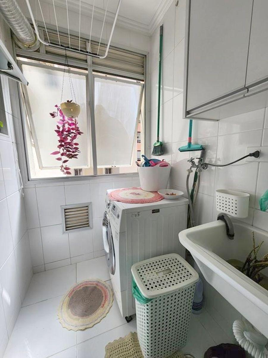 Apartamento reformado, 75m², 02 vagas, suíte – Butantã