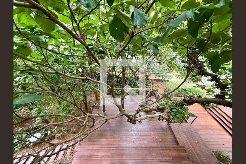 Apartamento à Venda – Campo Belo, 3 Quartos, 180 m² – São Paulo