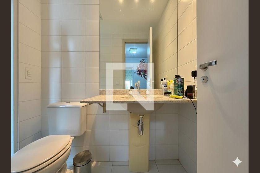 Apartamento à Venda – Campo Belo, 3 Quartos, 180 m² – São Paulo