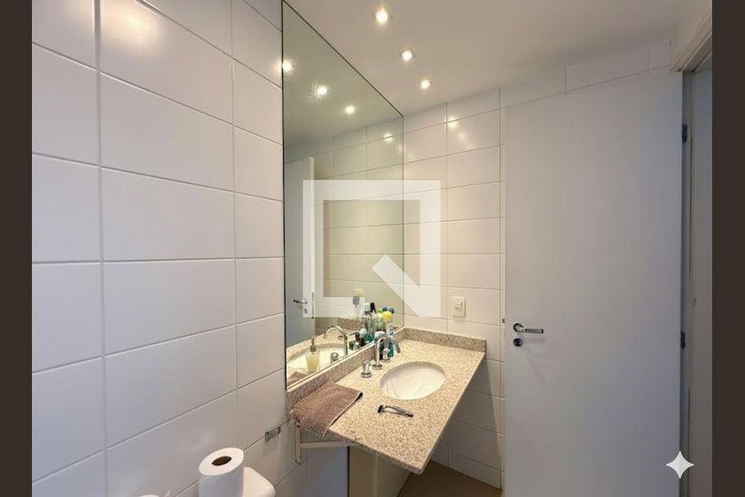 Apartamento à Venda – Campo Belo, 3 Quartos, 180 m² – São Paulo