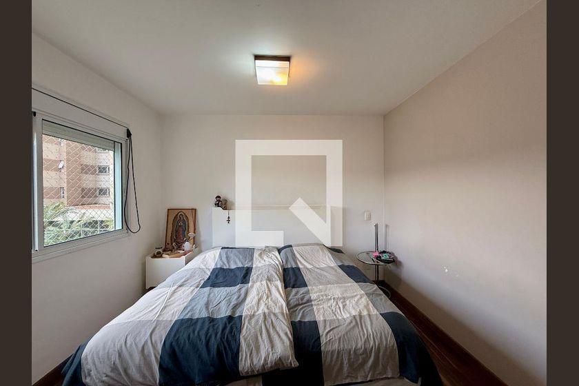 Apartamento à Venda – Campo Belo, 3 Quartos, 180 m² – São Paulo
