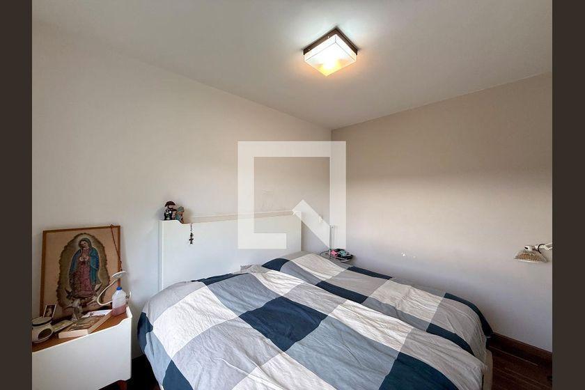 Apartamento à Venda – Campo Belo, 3 Quartos, 180 m² – São Paulo