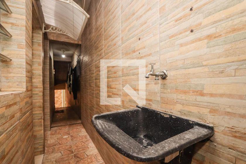 Casa à Venda – Jardim Miriam, 1 Quarto, 30 m² – São Paulo