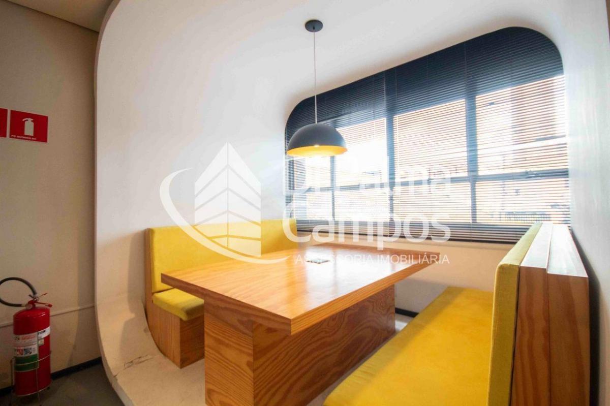 Prédio Comercial com 181m² para alugar na Aclimação.