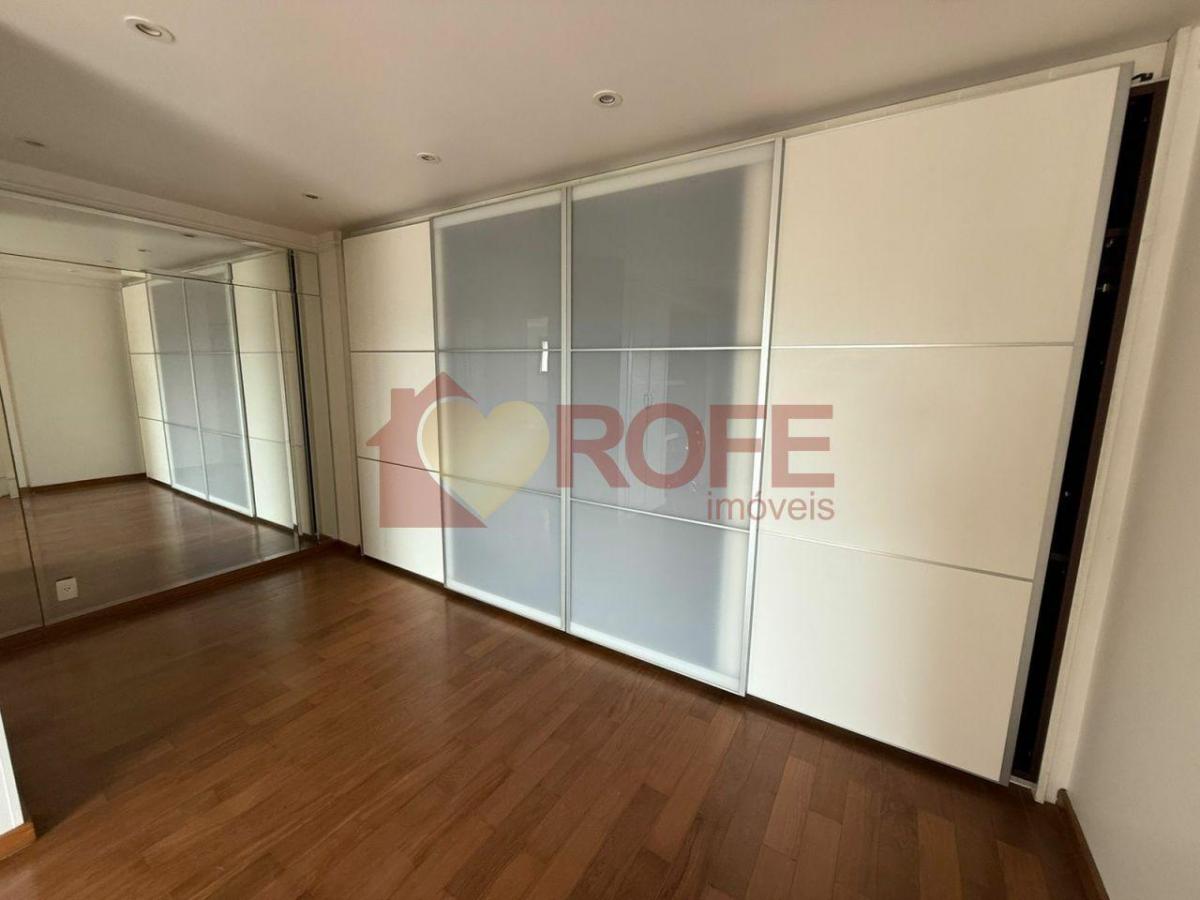 Apartamento à venda com 4 suítes e 4 vagas com carregador elétrico, 285m² – Campo Belo