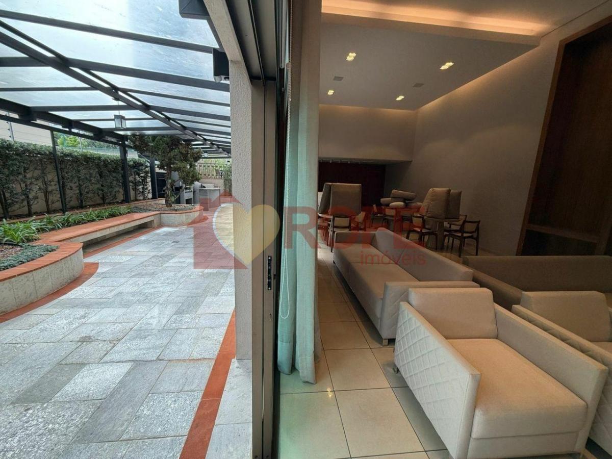 Apartamento à venda com 4 suítes e 4 vagas com carregador elétrico, 285m² – Campo Belo