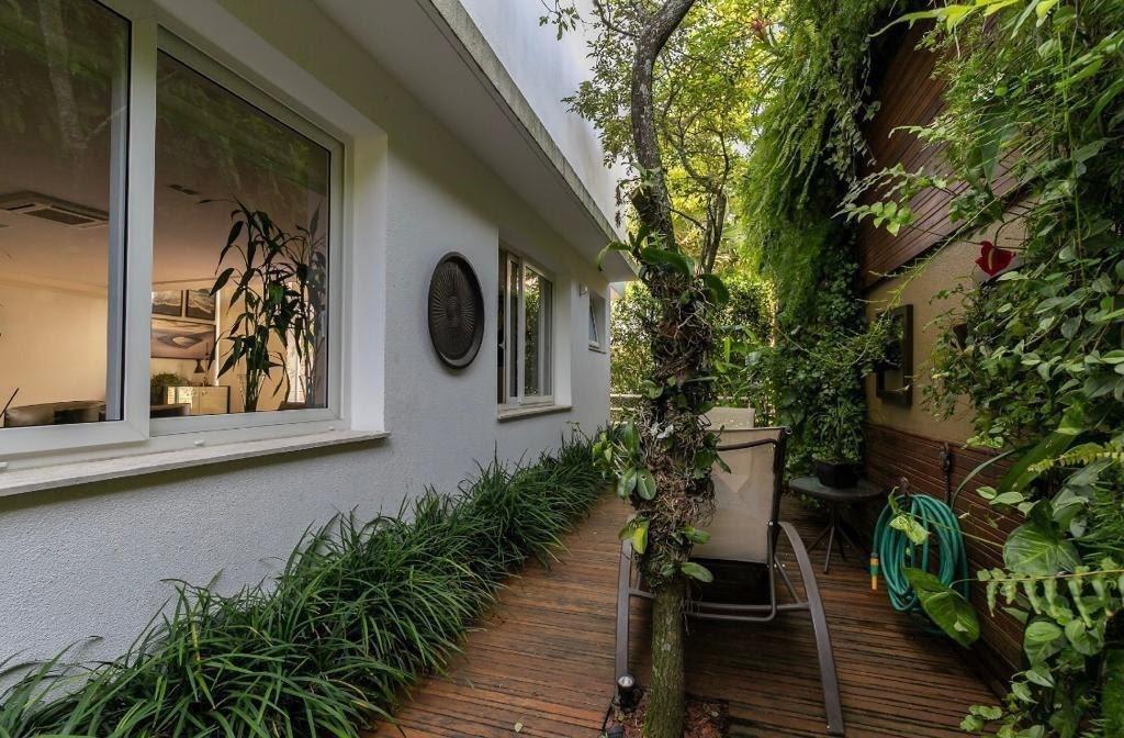 Casa em Condomínio 4 suítes 5 vagas a venda no Brooklin