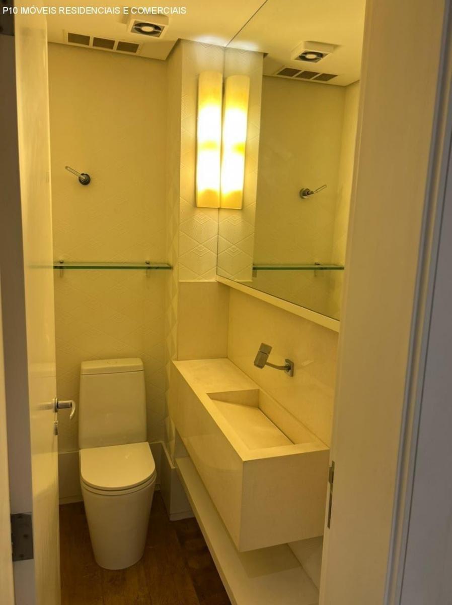 Apartamento com 3 suítes 3 vagas a venda no Itaim Bibi