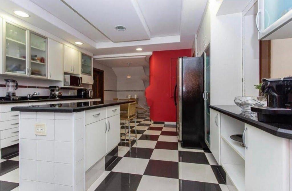 JARDIM VITÓRIA RÉGIA – Casa com 4 dormitorios 7 vagas a venda no Panamby