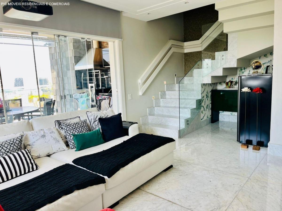 Cobertura Duplex com 4 suítes 4 vagas a venda no Panamby