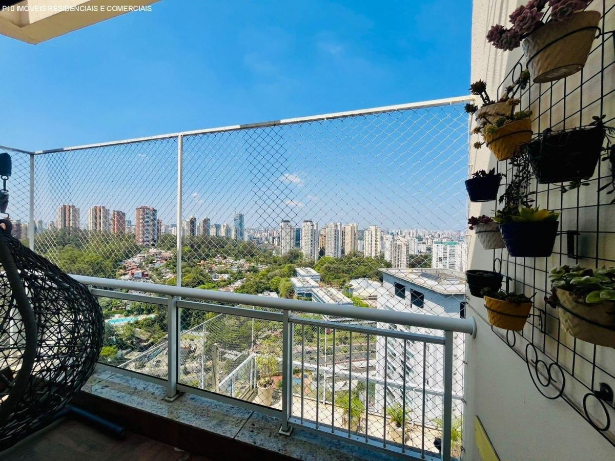 Cobertura Duplex com 4 suítes 4 vagas a venda no Panamby