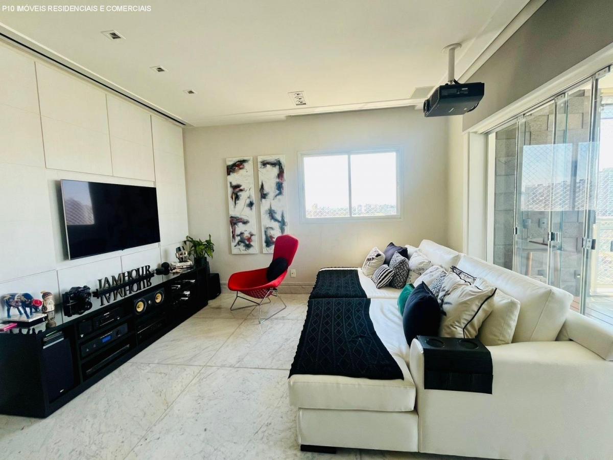 Cobertura Duplex com 4 suítes 4 vagas a venda no Panamby