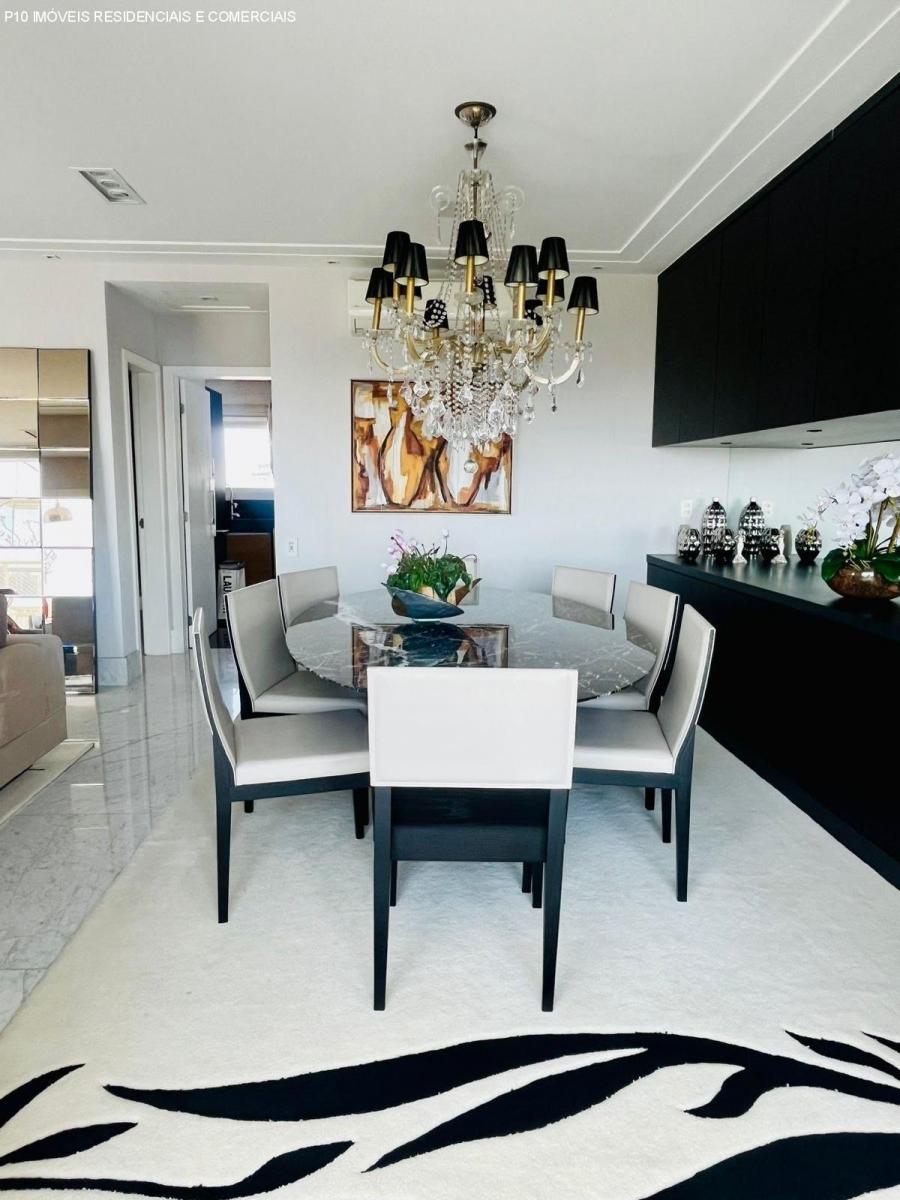 Cobertura Duplex com 4 suítes 4 vagas a venda no Panamby