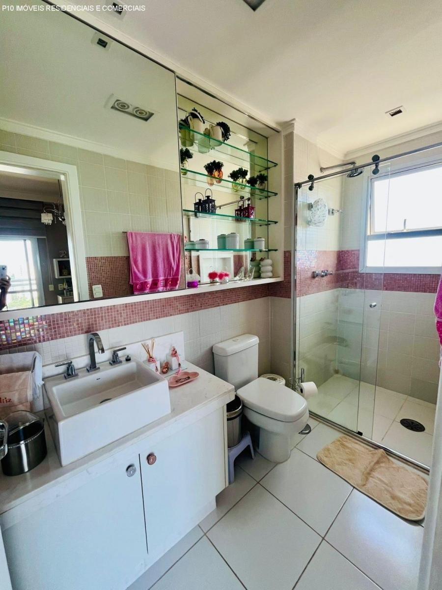 Cobertura Duplex com 4 suítes 4 vagas a venda no Panamby