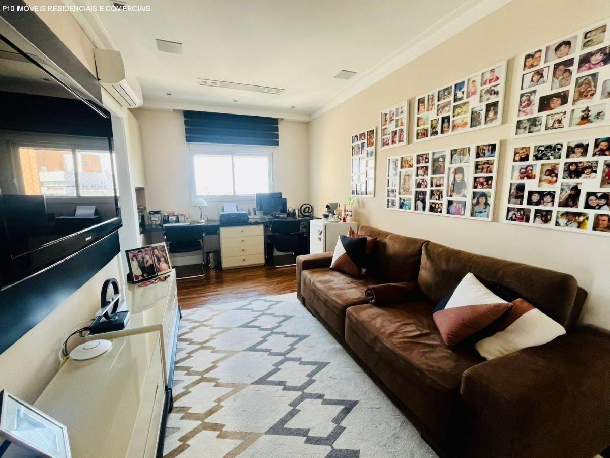 Cobertura Duplex com 4 suítes 4 vagas a venda no Panamby