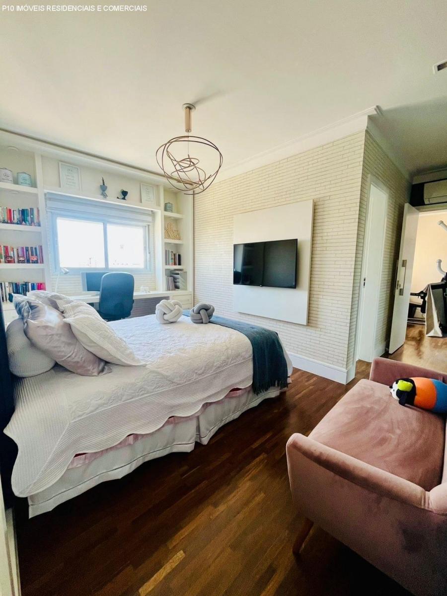 Cobertura Duplex com 4 suítes 4 vagas a venda no Panamby