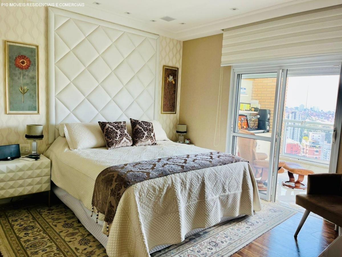 Cobertura Duplex com 4 suítes 4 vagas a venda no Panamby