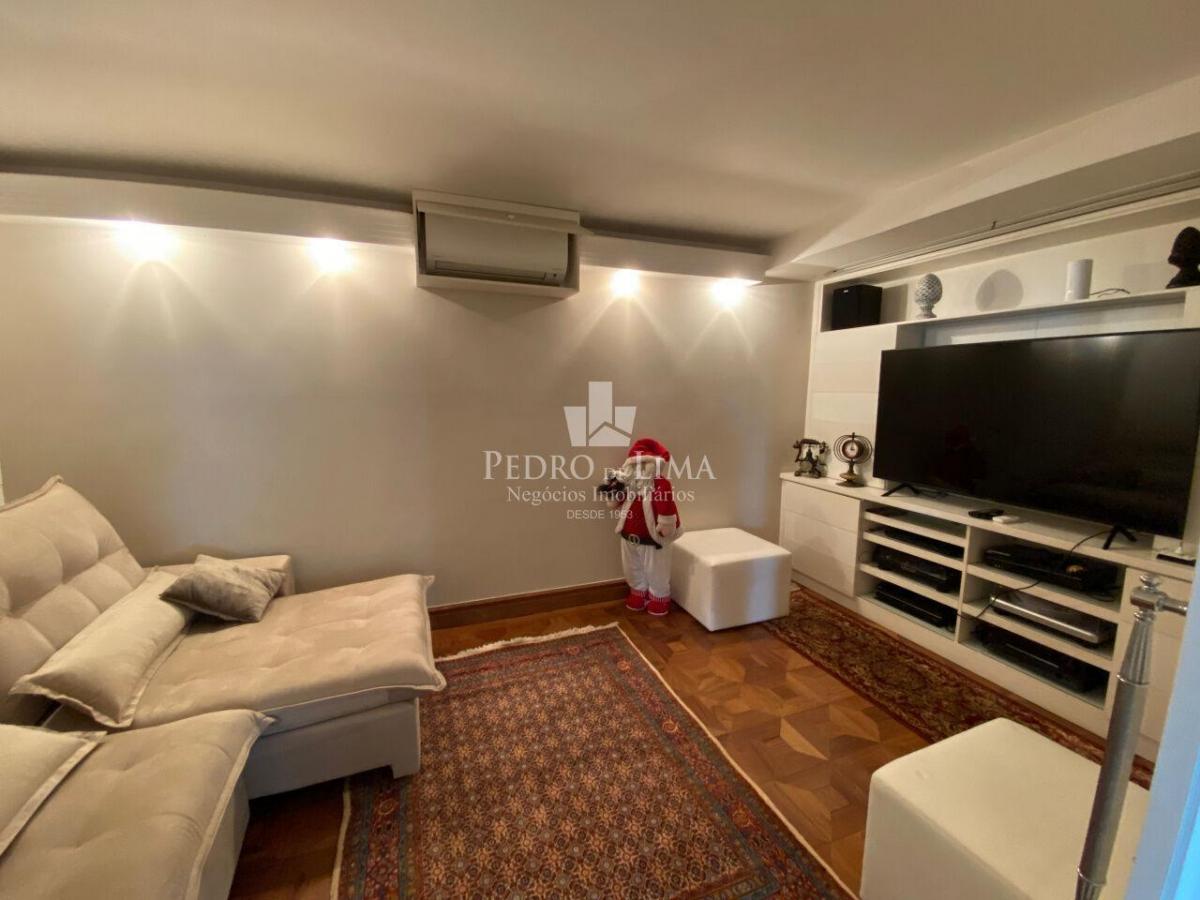 Apartamento 4 suítes e 5 vagas no Jardim Anália Franco – Condomínio Monte Verde