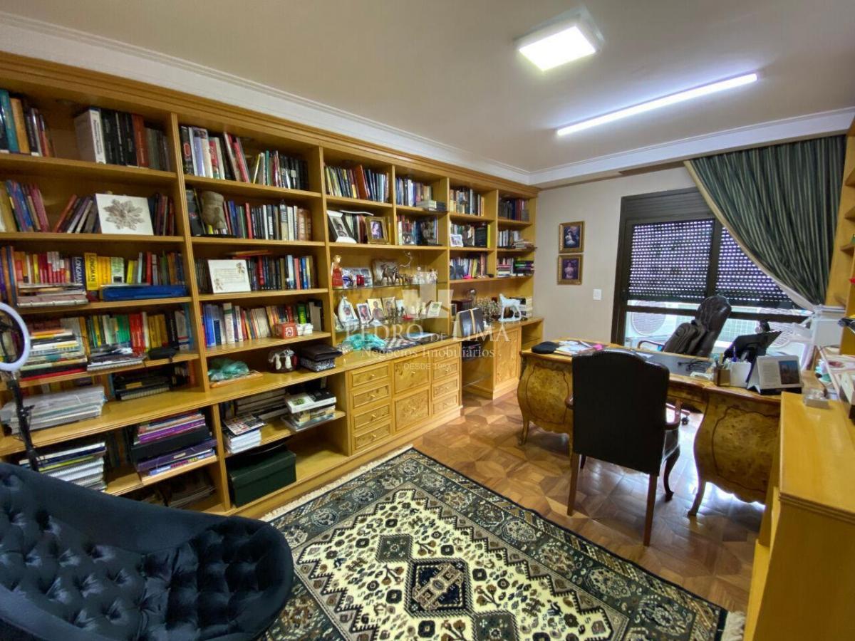 Apartamento 4 suítes e 5 vagas no Jardim Anália Franco – Condomínio Monte Verde