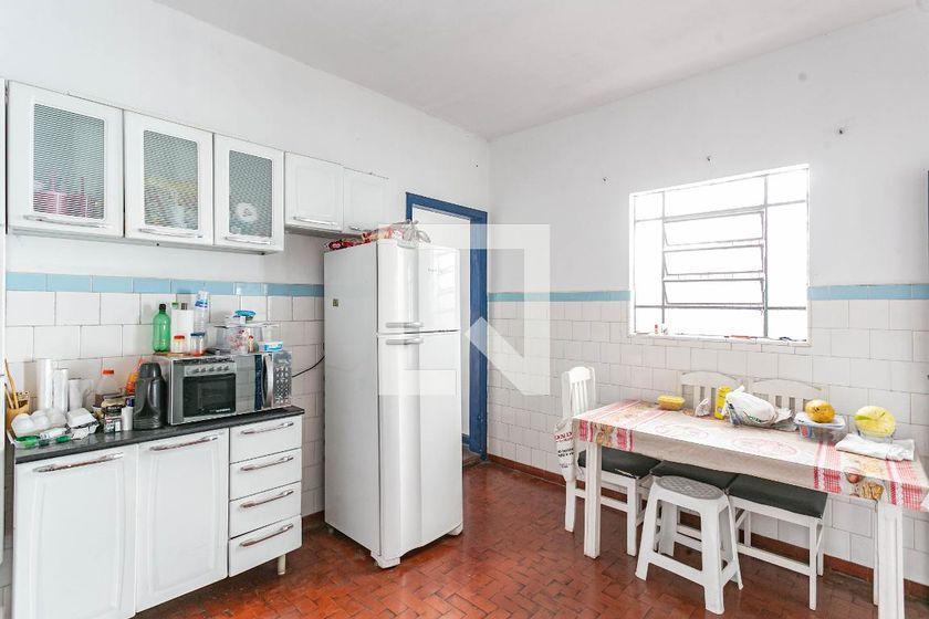 Casa à Venda – Bosque da Saúde, 2 Quartos, 100 m² – São Paulo