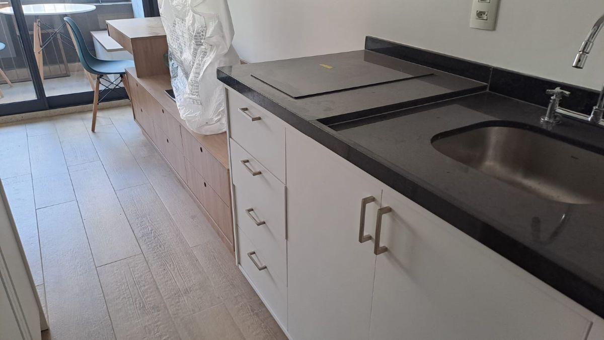 Apartamento com 28 m² e 1 quarto à venda e aluguel em Perdizes