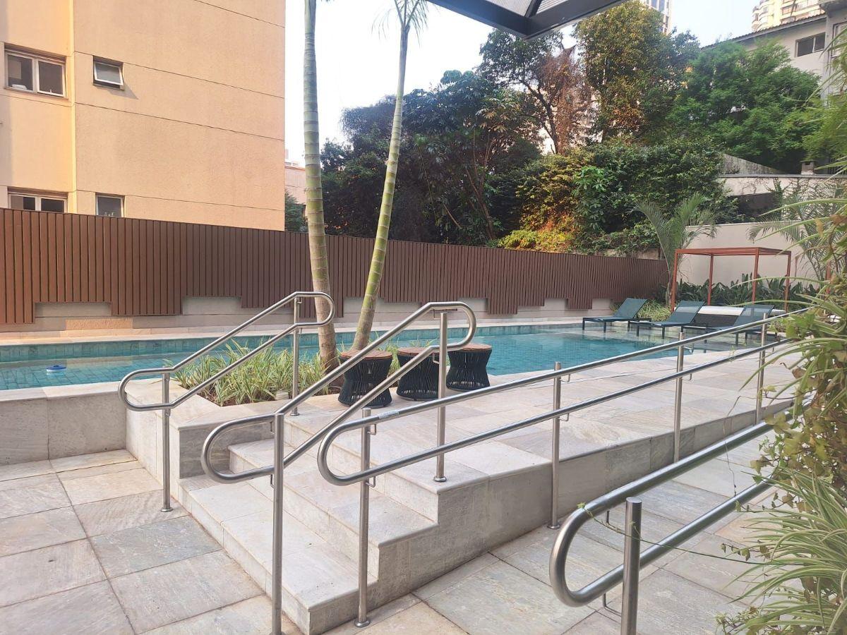 Apartamento com 28 m² e 1 quarto à venda e aluguel em Perdizes