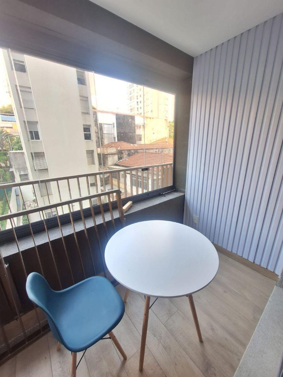 Apartamento com 28 m² e 1 quarto à venda e aluguel em Perdizes