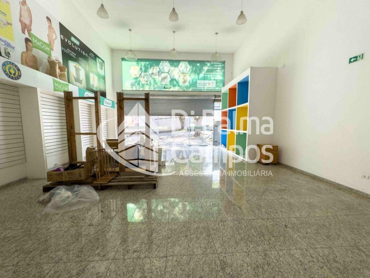 Salão para alugar com 192m² no Ipiranga em frente ao Hospital São Camilo.