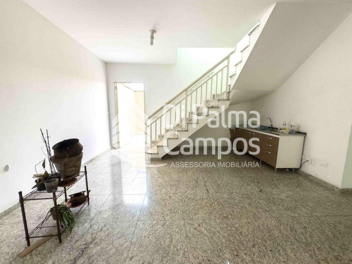 Salão para alugar com 192m² no Ipiranga em frente ao Hospital São Camilo.