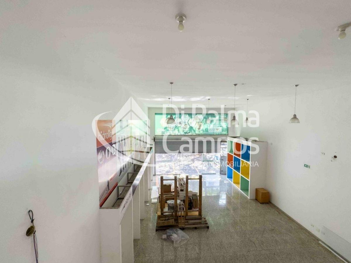Salão para alugar com 192m² no Ipiranga em frente ao Hospital São Camilo.