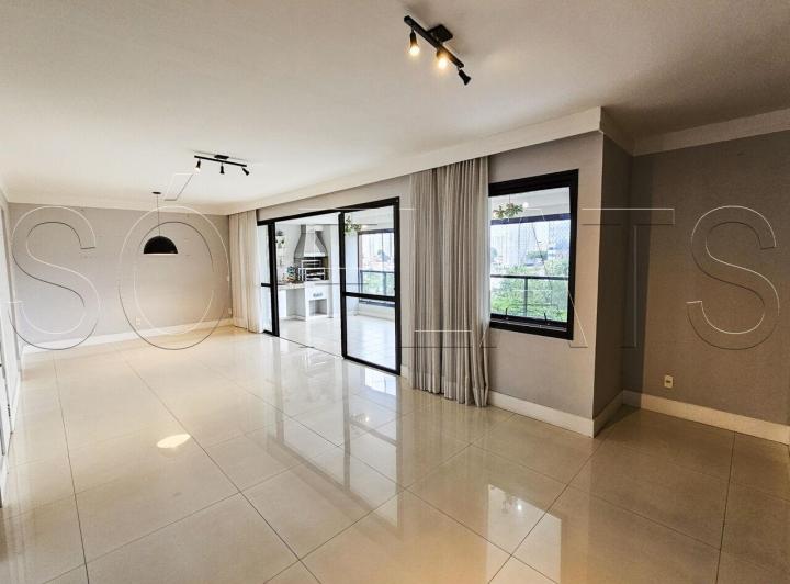 Apartamento alto padrão 210m² com 3 suítes e 4 vagas na Granja Julieta