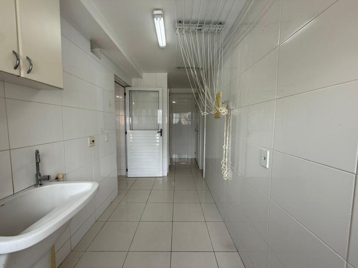Apartamento com 3 quartos, 142 m² em aluguel, Cidade São Francisco