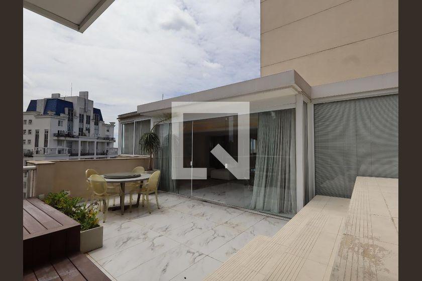 Apartamento à Venda – Panamby, 3 Quartos, 340 m² – São Paulo
