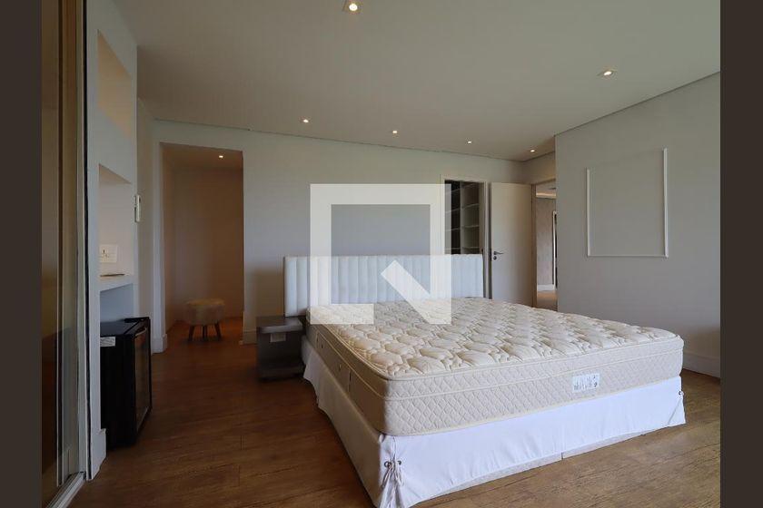 Apartamento à Venda – Panamby, 3 Quartos, 340 m² – São Paulo