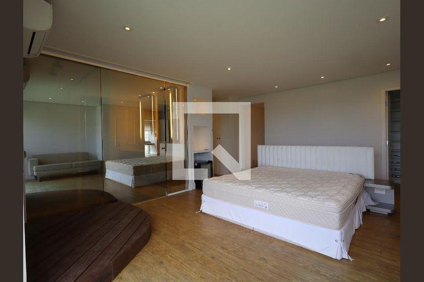 Apartamento à Venda – Panamby, 3 Quartos, 340 m² – São Paulo