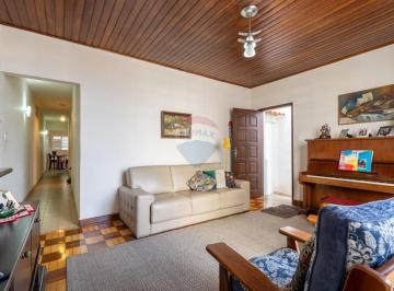 Casa à venda na Rua Heitor Penteado com 132m² 4 Quartos 1 Suíte na Edícula Potencial Comercial