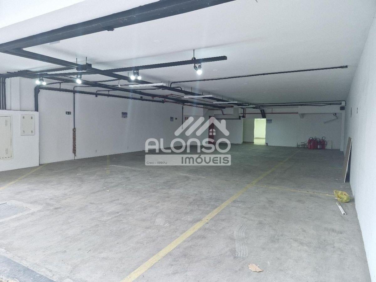IMÓVEL COMERCIAL COM 3 PAVIMENTOS EM PINHEIROS