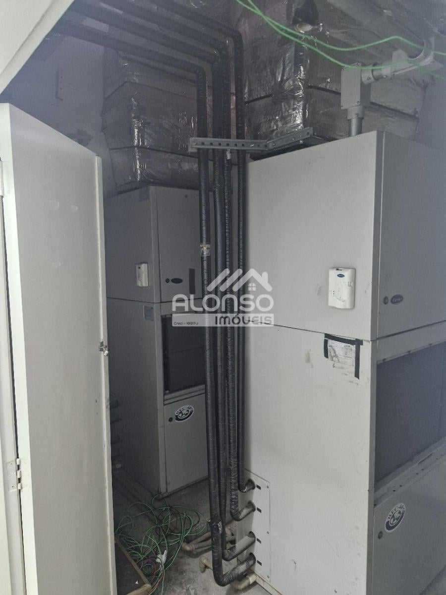 IMÓVEL COMERCIAL COM 3 PAVIMENTOS EM PINHEIROS