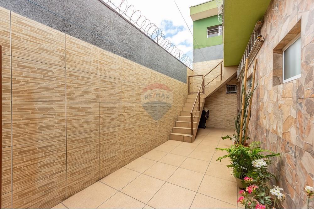 Oportunidade Única de Investimento na Vila Jaguara: Imóvel de Renda com 6 Unidades Independentes!