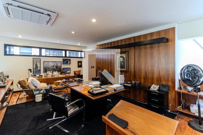 Apartamento à Venda – Higienópolis, 3 Quartos, 374 m² – São Paulo