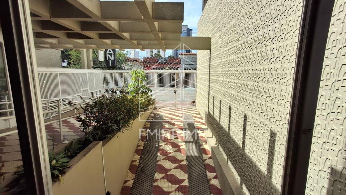 PRÉDIO COMERCIAL PARA ALUGAR NA LAPA, COM 1.200 M2 A.U , 20 VAGAS.