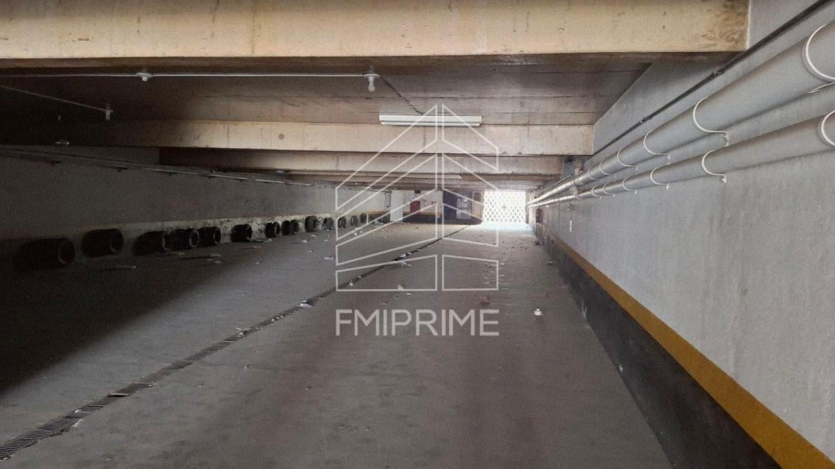 PRÉDIO COMERCIAL PARA ALUGAR NA LAPA, COM 1.200 M2 A.U , 20 VAGAS.