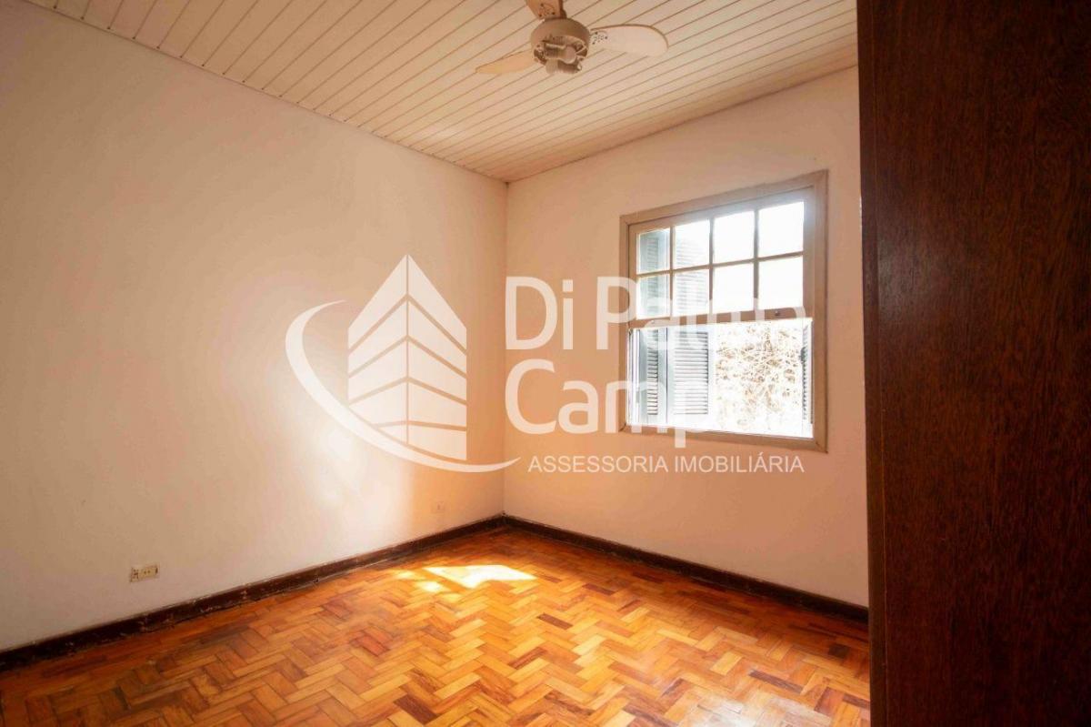 Casa residencial com 220m² para alugar no bairro do Ipiranga