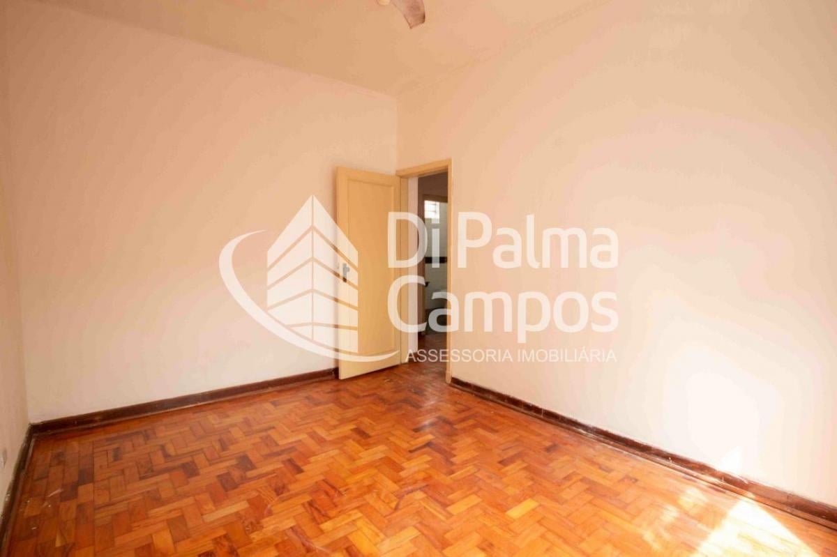 Casa residencial com 220m² para alugar no bairro do Ipiranga