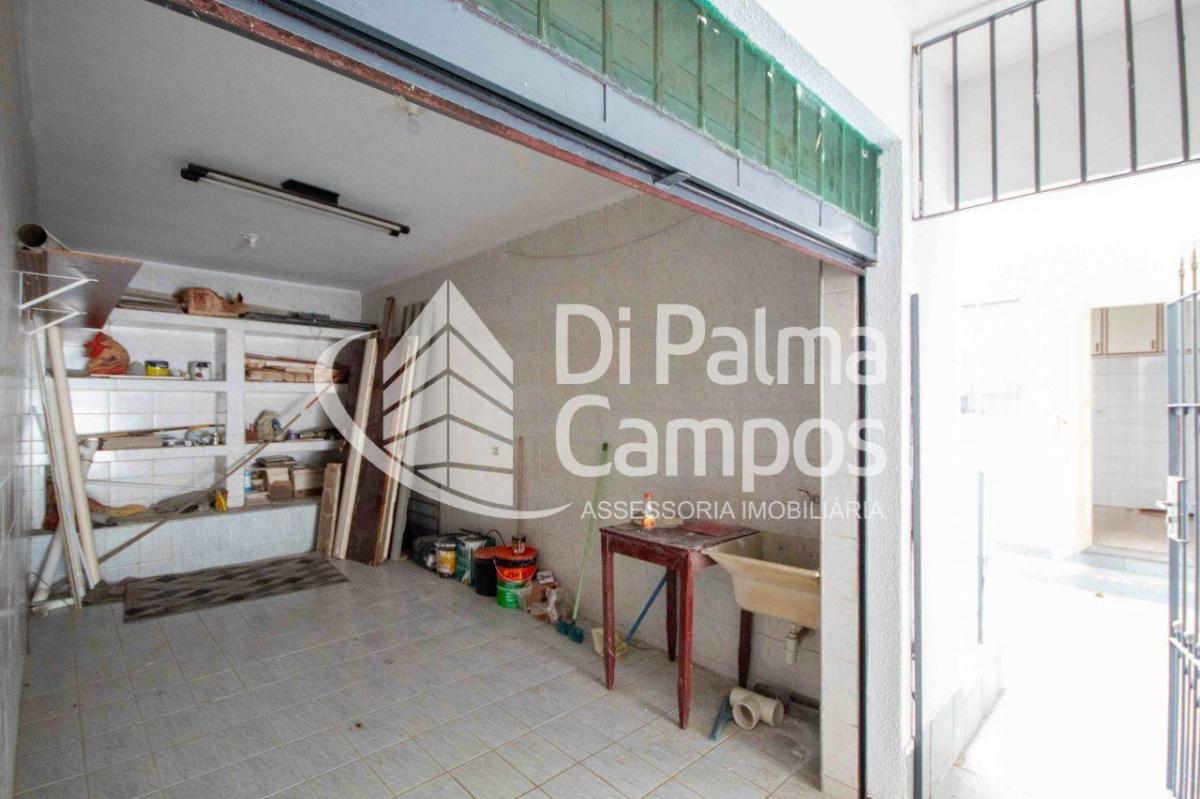 Casa residencial com 220m² para alugar no bairro do Ipiranga