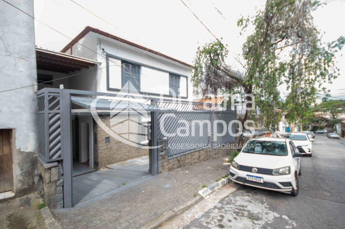 Casa residencial com 220m² para alugar no bairro do Ipiranga